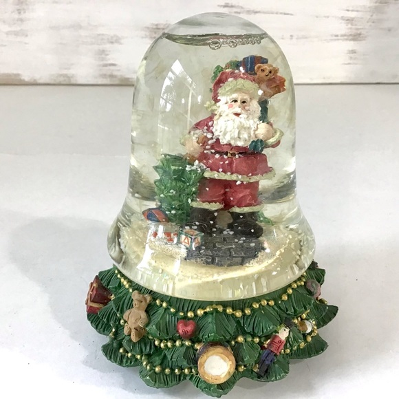 Vintage Christmas Water Snow Globe Santa With Toy Bag & Tree 5.75”H - Picture 1 of 6